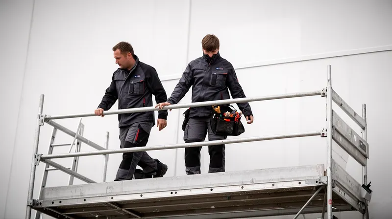 Arbeitsbühne im Einsatz